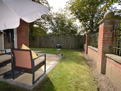 Picture 10